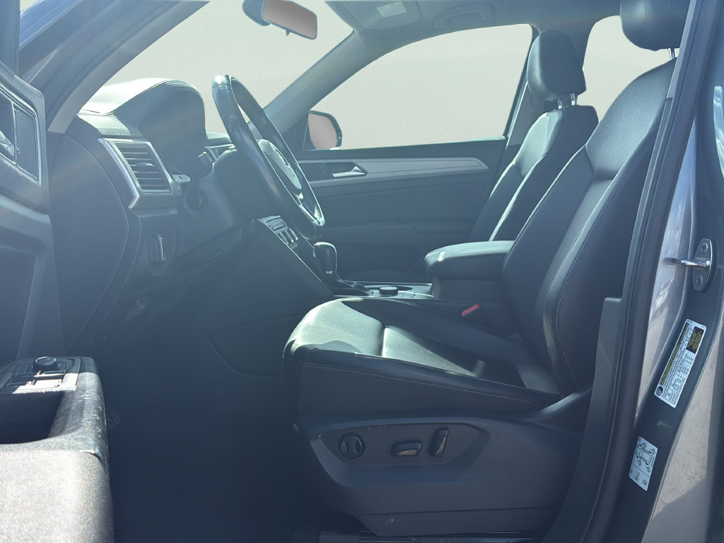 Used 2018 Volkswagen Atlas SE AWD/4WD image 22