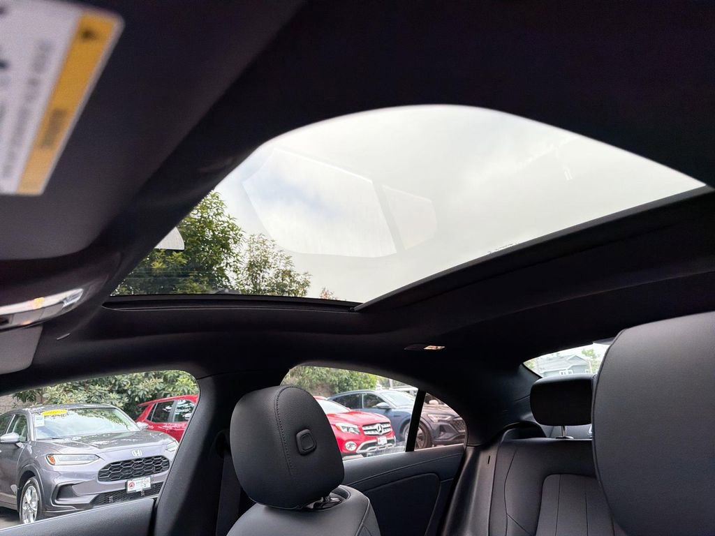 Used 2023 Mercedes-Benz CLA 250 image 6