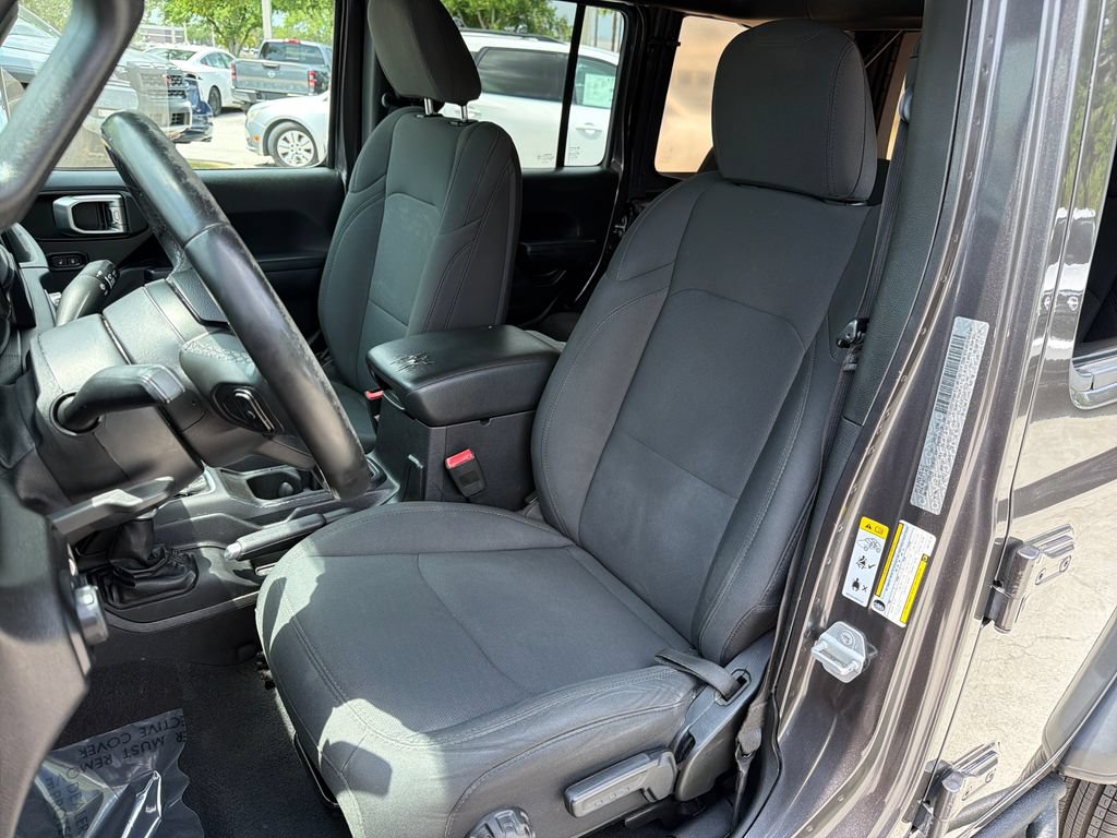 Used 2020 Jeep Wrangler Unlimited Sport S AWD/4WD image 29
