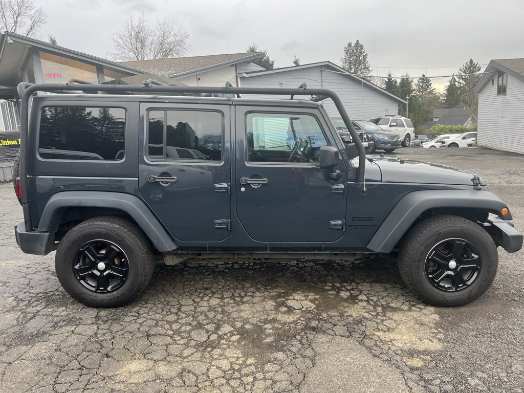 Used 2016 Jeep Wrangler Unlimited Sport w/ Power Convenience Group image 15