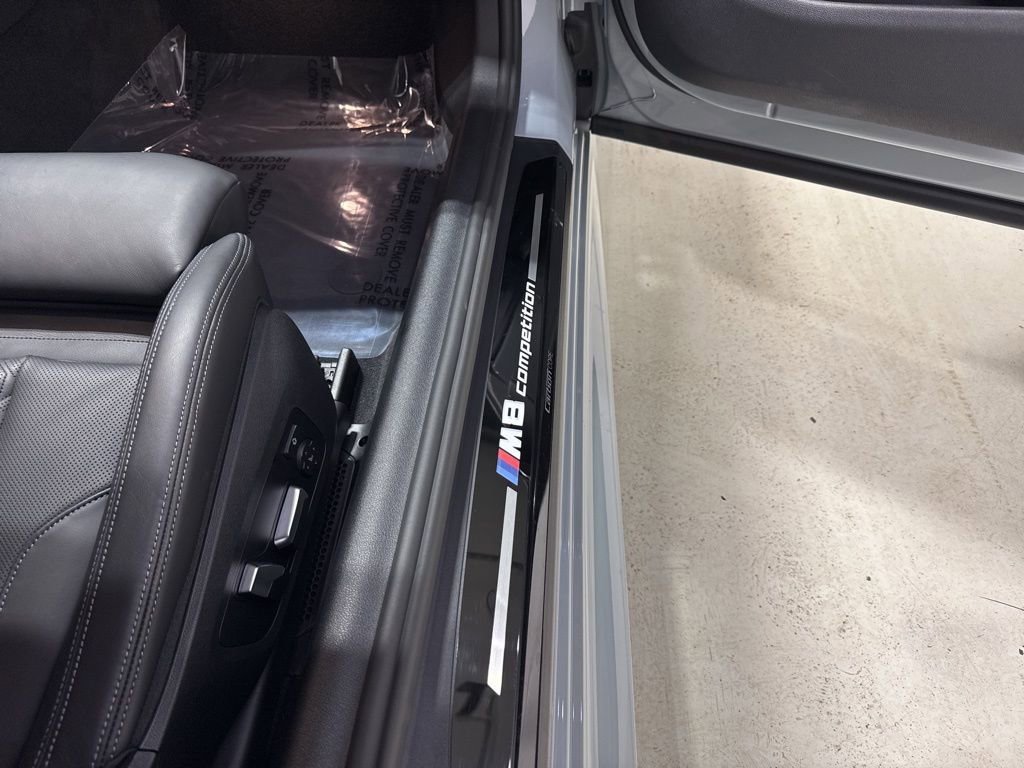 Used 2023 BMW M8 Competition w/ M Carbon Exterior Package AWD/4WD image 43