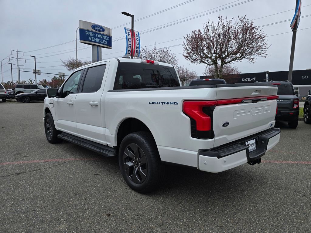 Used 2023 Ford F150 Lightning Lariat w/ Equipment Group 511A High image 8