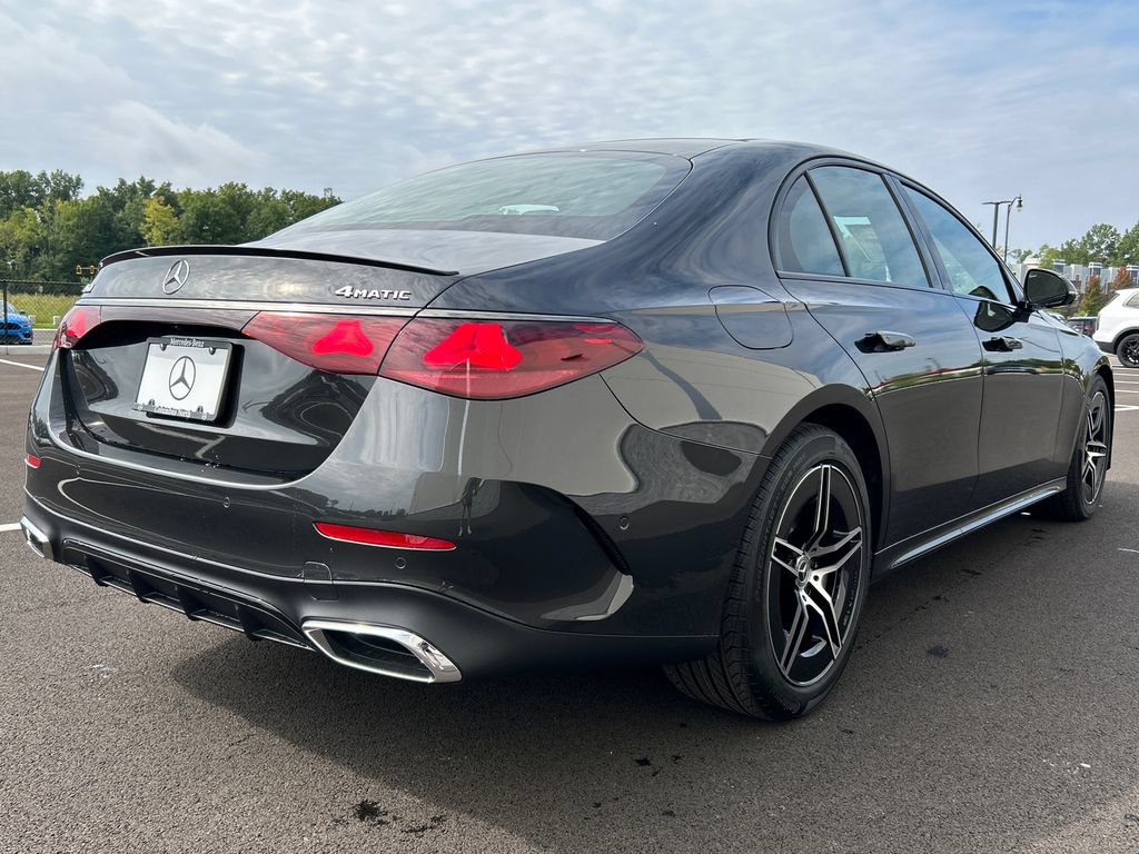 New 2027 Mercedes-Benz E 450 4MATIC Sedan image 8