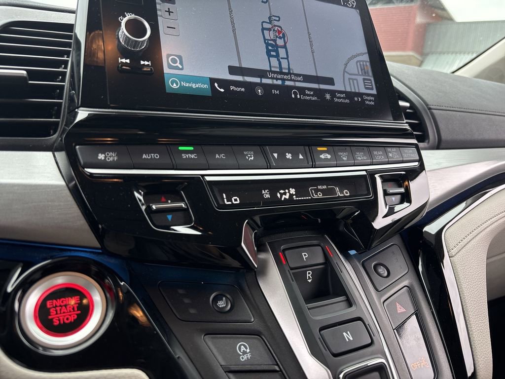Used 2025 Honda Odyssey Touring image 22