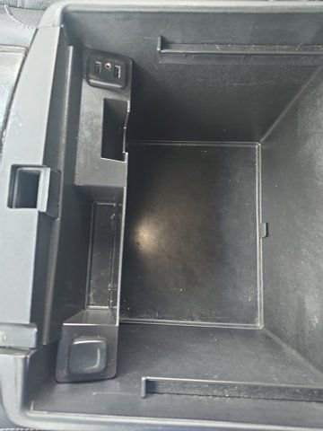 Used 2016 GMC Yukon Denali w/ Open Road Package image 38