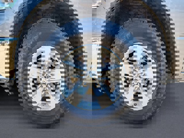 Used 2024 RAM 1500 Classic SLT image 14