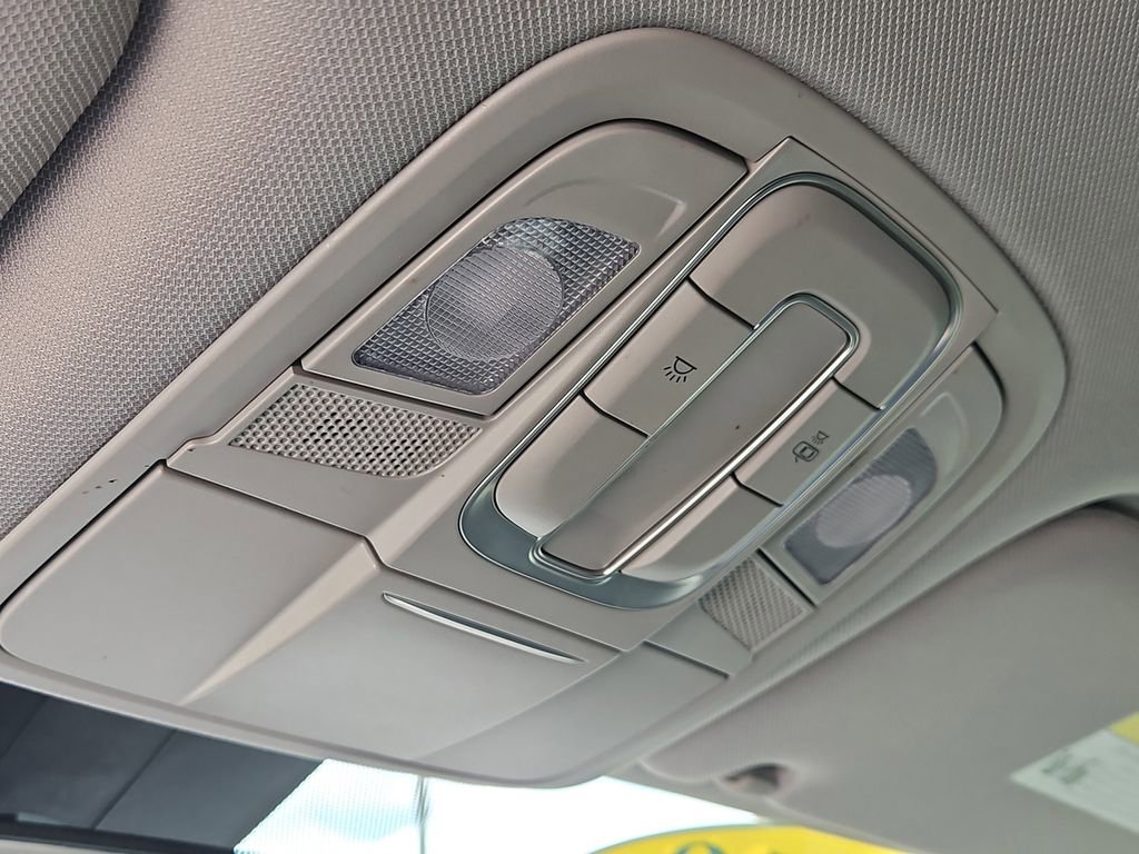 Used 2019 Hyundai Santa Fe SE FWD image 28