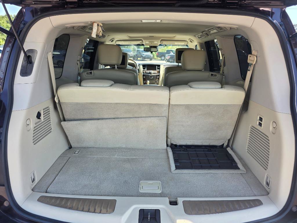 Used 2012 INFINITI QX56 4WD w/ Deluxe Touring Pkg image 16