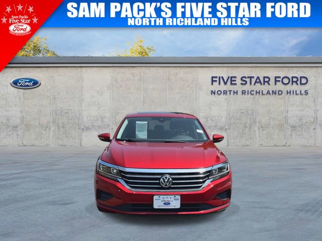 Used 2020 Volkswagen Passat 2.0T SE w/ Sunroof Package FWD image 3