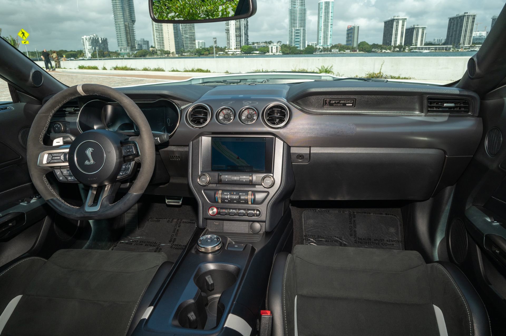 Used 2022 Ford Mustang Shelby GT500 w/ Technology Package image 9