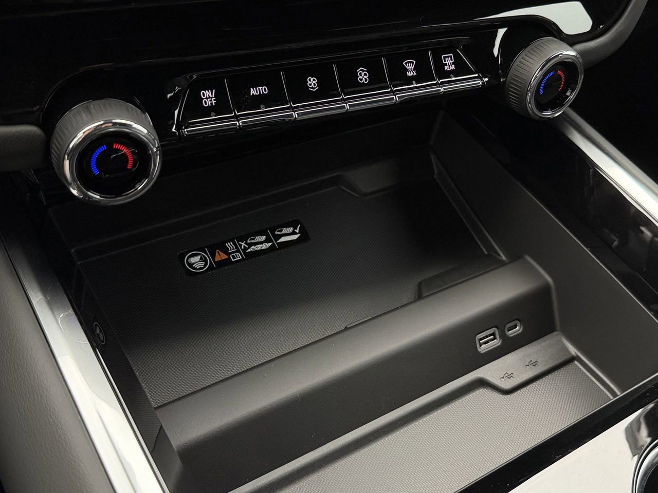 New 2026 Chevrolet Tahoe Premier RWD image 18