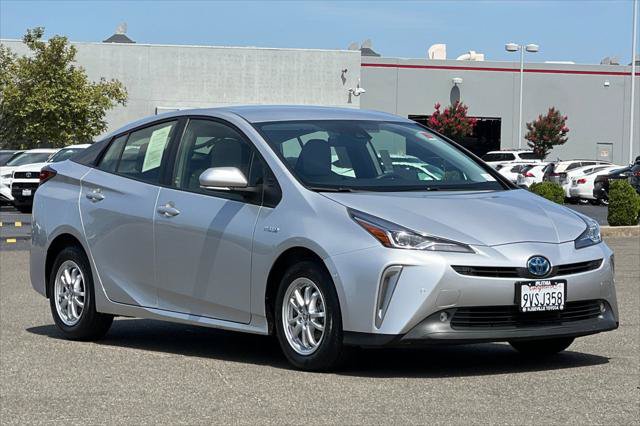Certified 2021 Toyota Prius LE AWD/4WD image 5