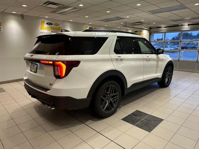 New 2026 Ford Explorer ST image 26