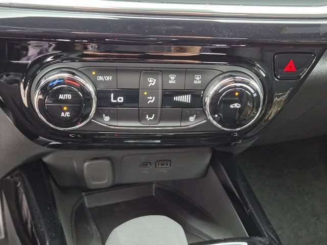 Used 2026 Chevrolet Trax LS FWD image 13