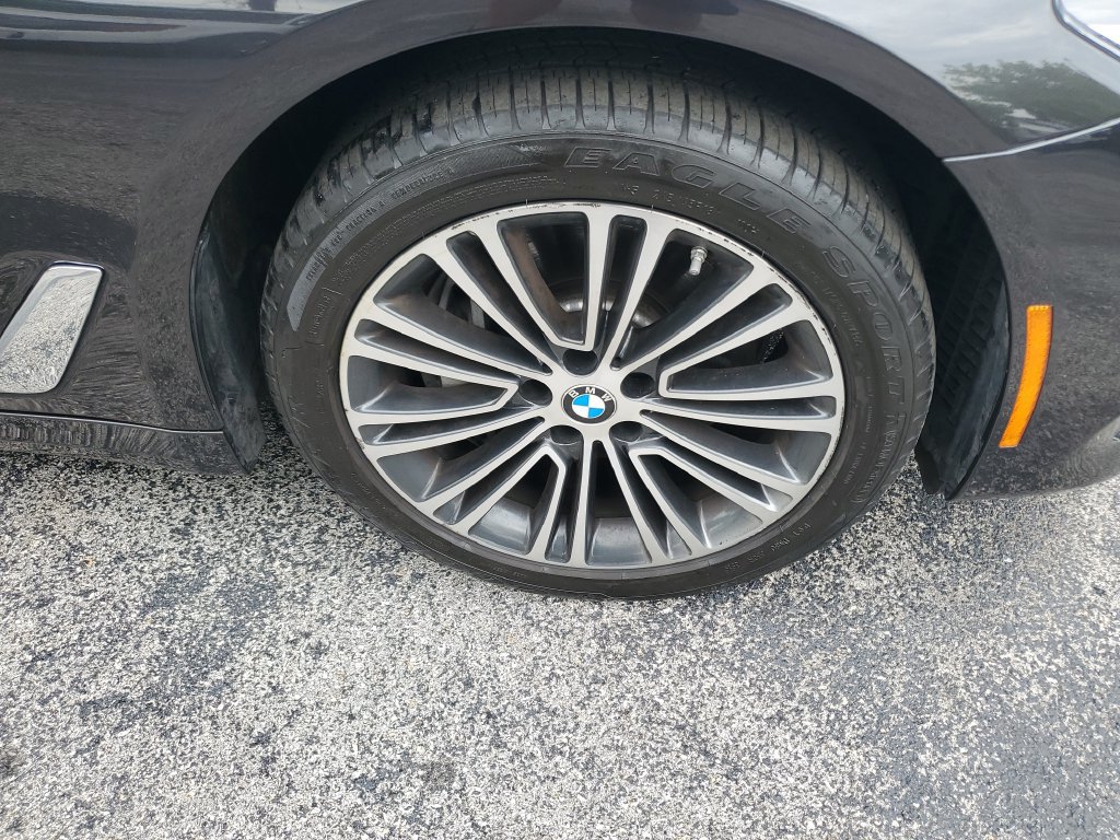 Used 2020 BMW 540i xDrive w/ Convenience Package AWD/4WD image 7