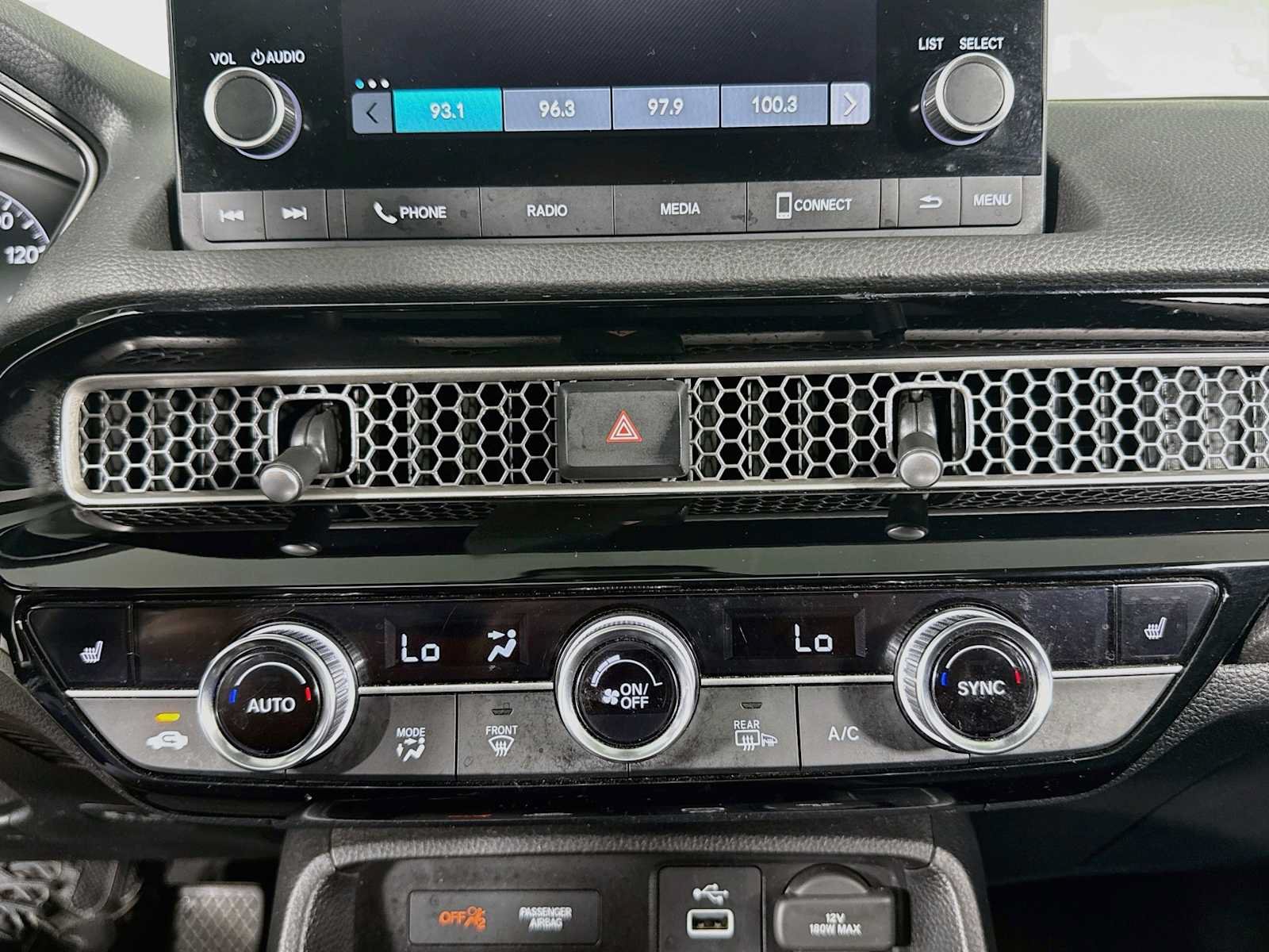 Certified 2024 Honda Civic EX-L image 17