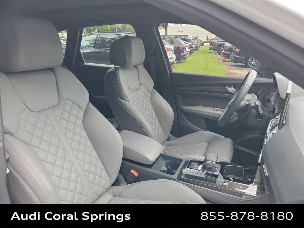 Certified 2025 Audi SQ5 Premium Plus w/ Premium Plus Package AWD/4WD image 22