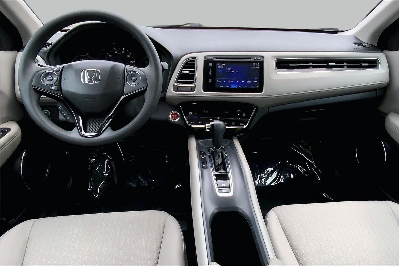 Used 2017 Honda HR-V EX image 16