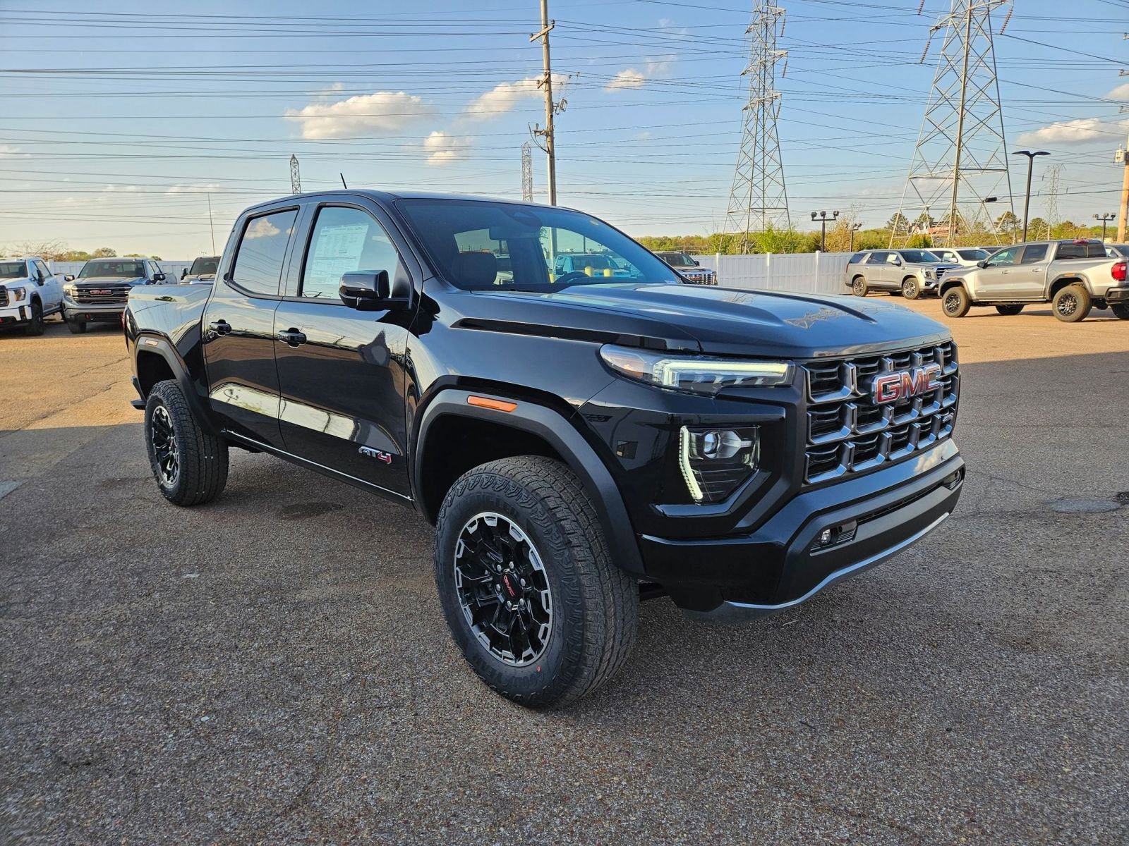 New 2026 GMC Canyon AT4 AWD/4WD image 8