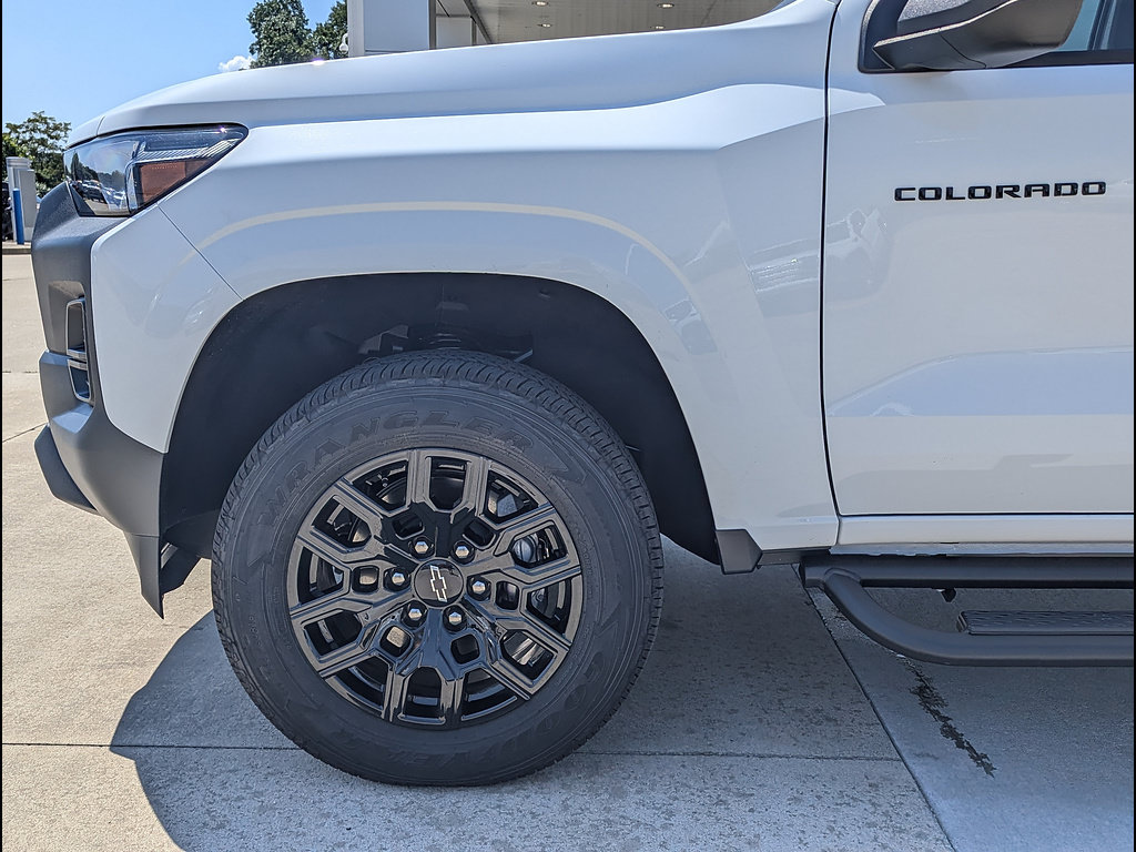 New 2026 Chevrolet Colorado W/T w/ WT Custom Package AWD/4WD image 10