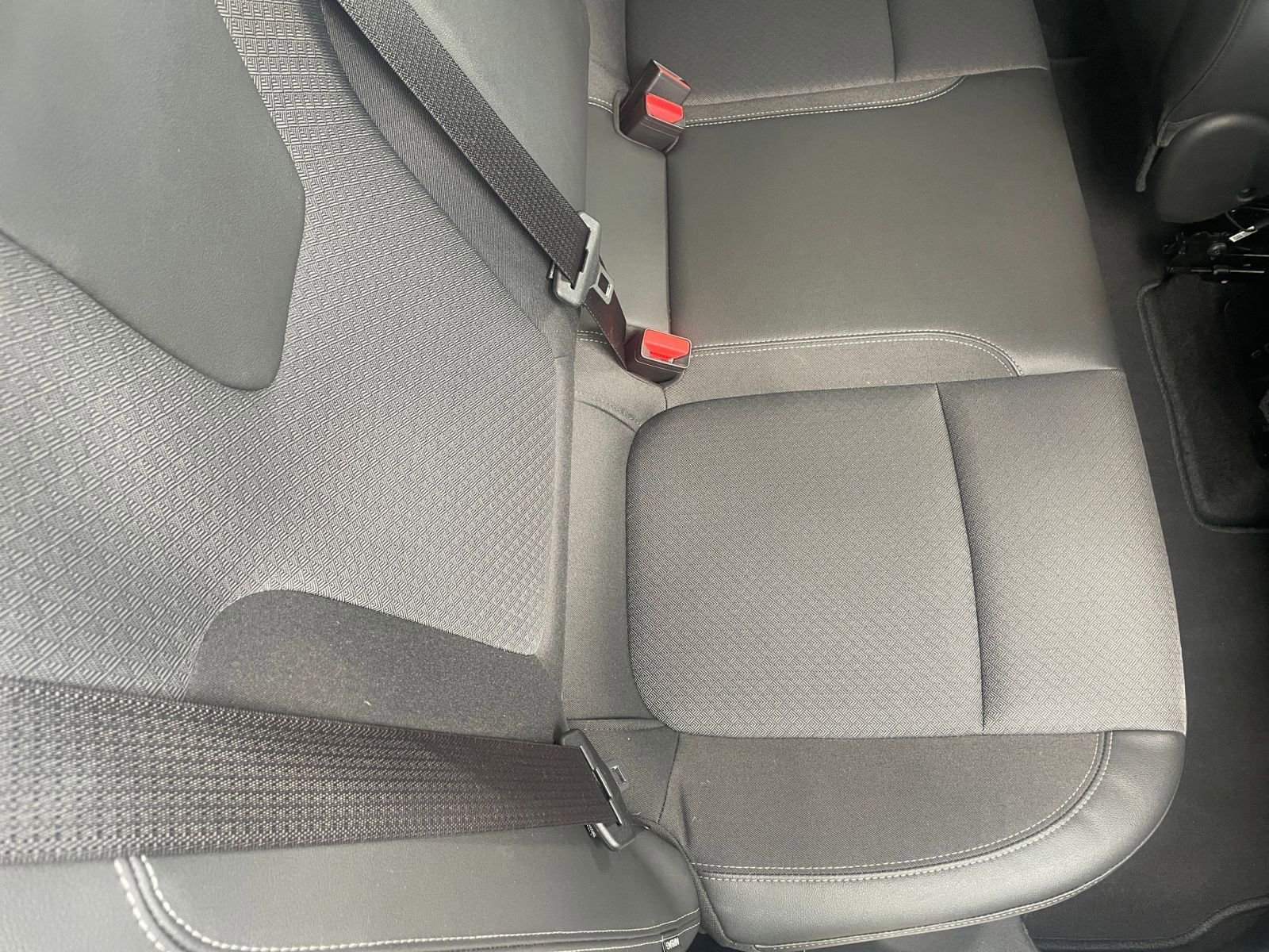 Used 2025 Buick Encore GX Preferred image 38