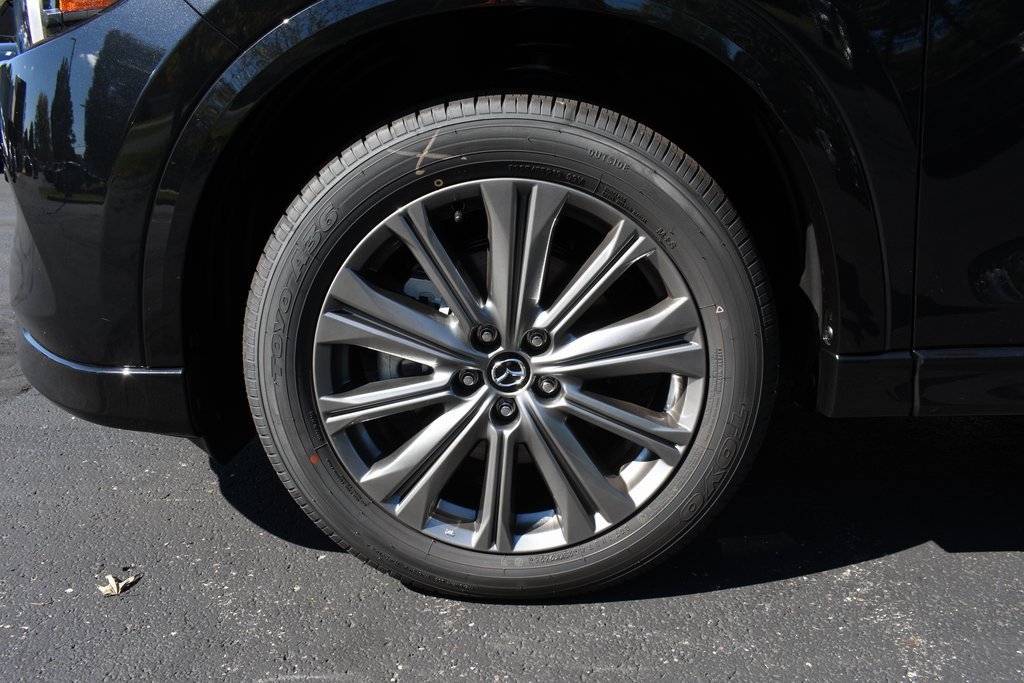 New 2025 MAZDA CX-5 Signature image 9