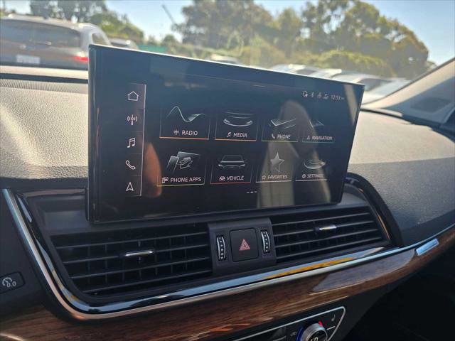 Used 2023 Audi Q5 e Premium Plus w/ Premium Plus Package image 29