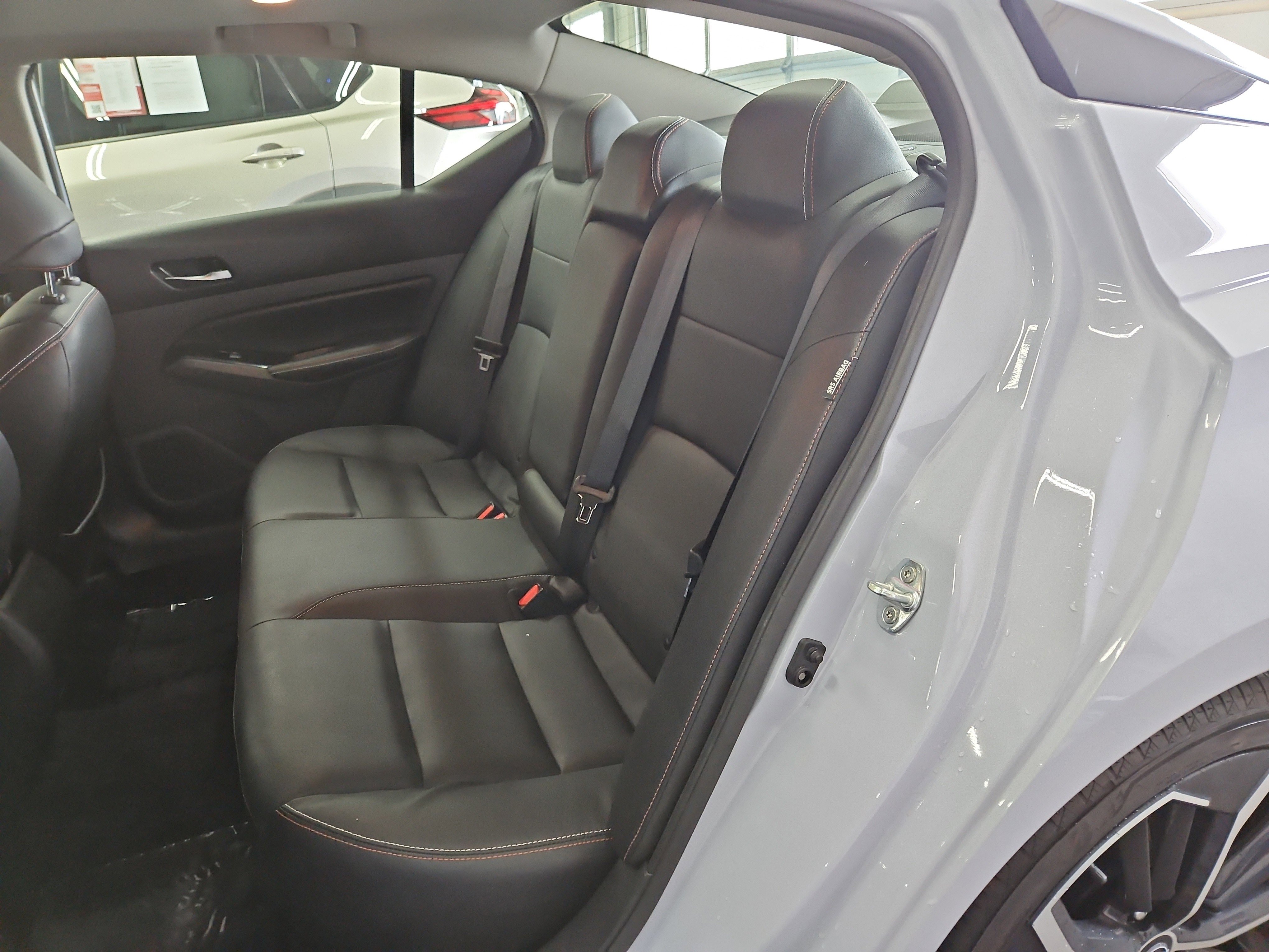 Used 2024 Nissan Altima 2.5 SR w/ SR Premium Package image 12