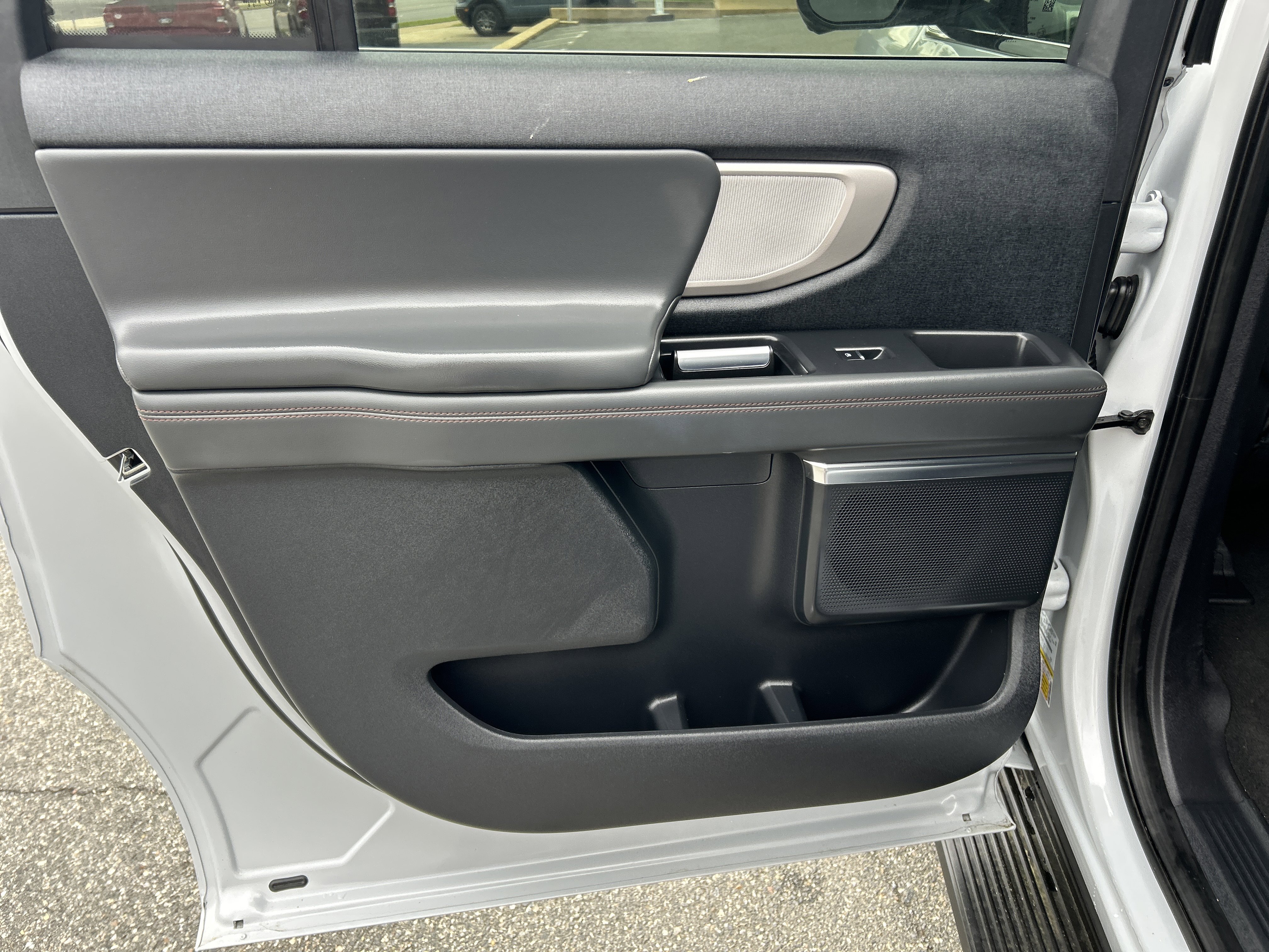 Certified 2025 Ford Expedition Max Active image 14