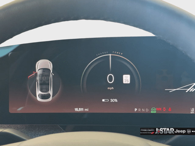 Used 2025 Lucid Air Pure RWD image 25