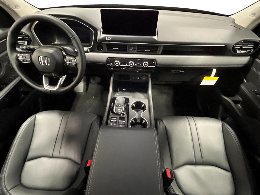 New 2026 Honda Pilot Touring image 15