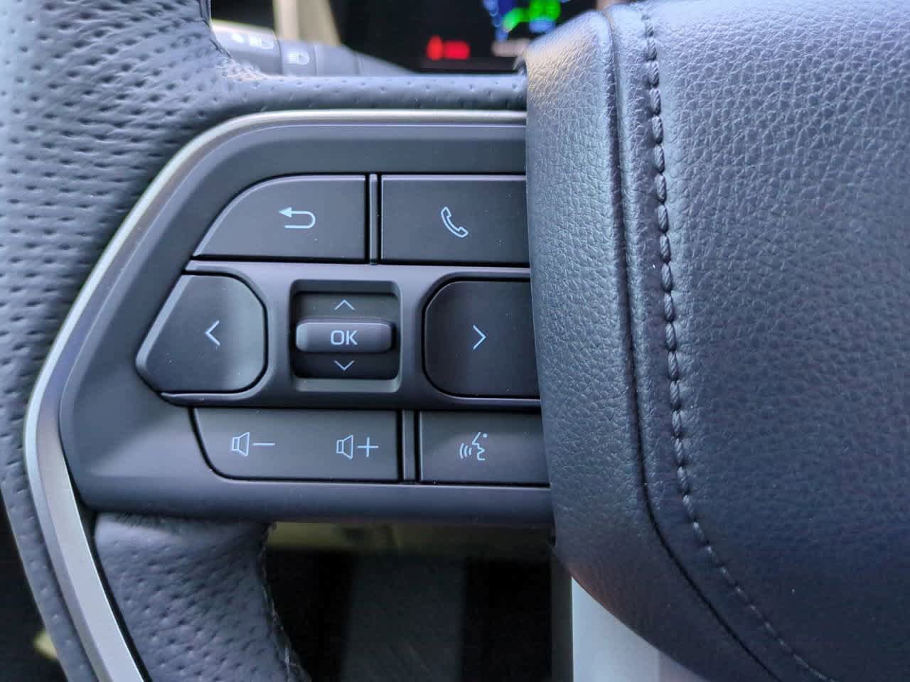 New 2026 Toyota Tundra Limited AWD/4WD image 24
