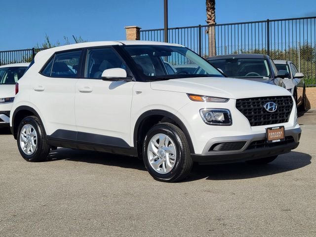 New 2026 Hyundai Venue SE image 25