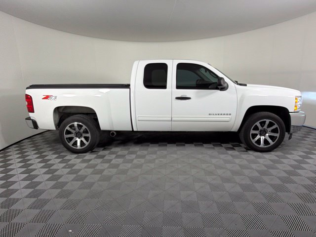 Used 2013 Chevrolet Silverado 1500 LT w/ All-Star Edition AWD/4WD image 32