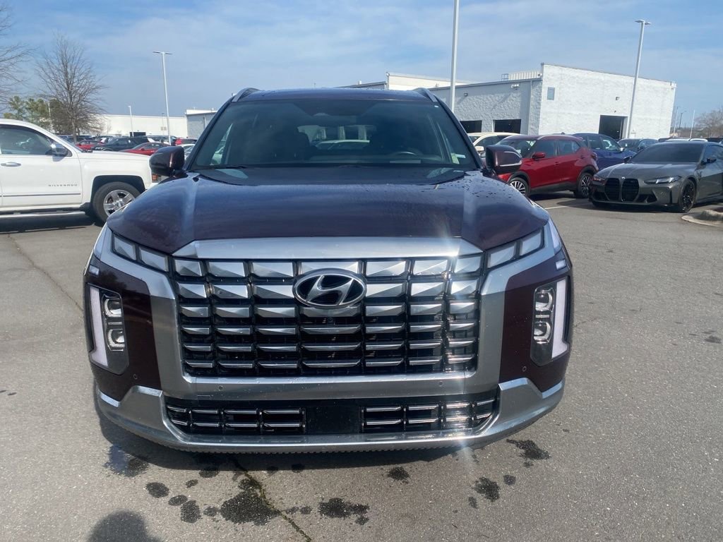 Used 2024 Hyundai Palisade Calligraphy image 8