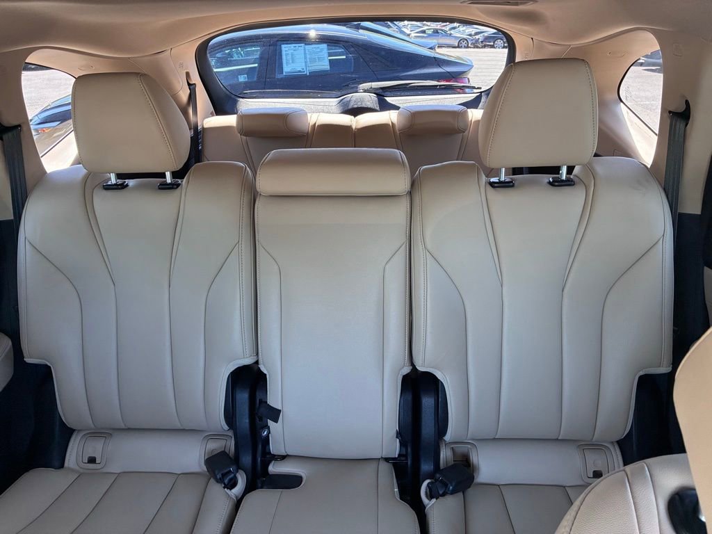 Used 2023 Acura MDX SH-AWD image 18