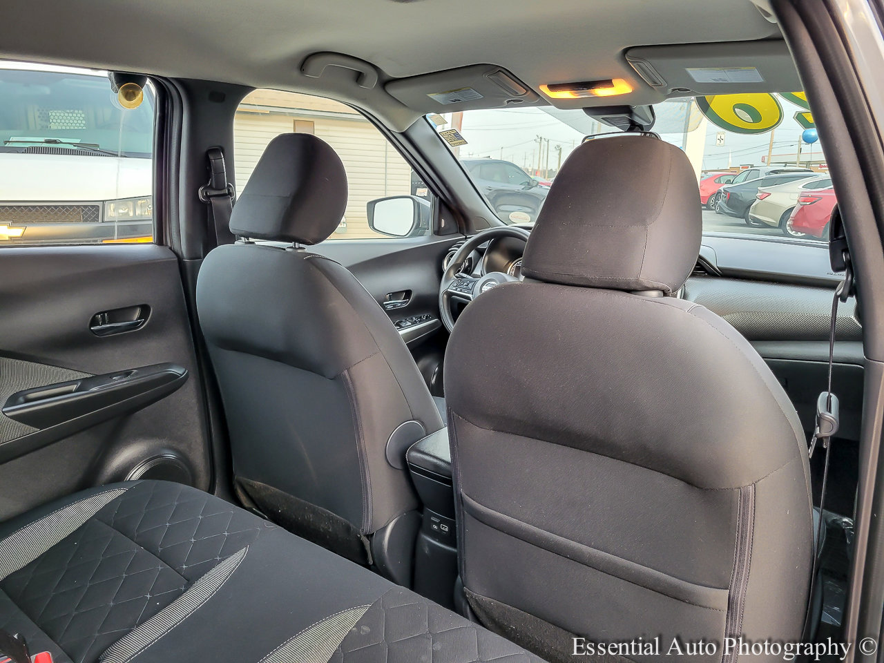 Used 2020 Nissan Kicks SV image 25