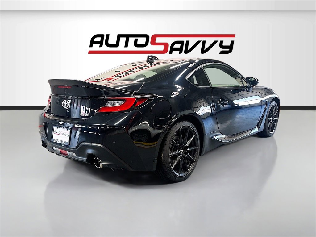 Used 2025 Toyota GR86 Premium w/ ALL Weather Mat Package (TMS) image 7