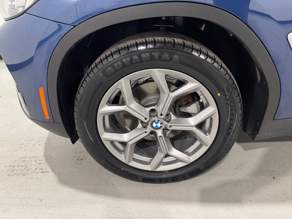 Used 2022 BMW X3 xDrive30i AWD/4WD image 9