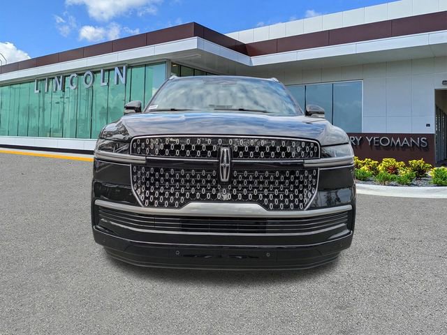 New 2026 Lincoln Navigator Reserve image 9