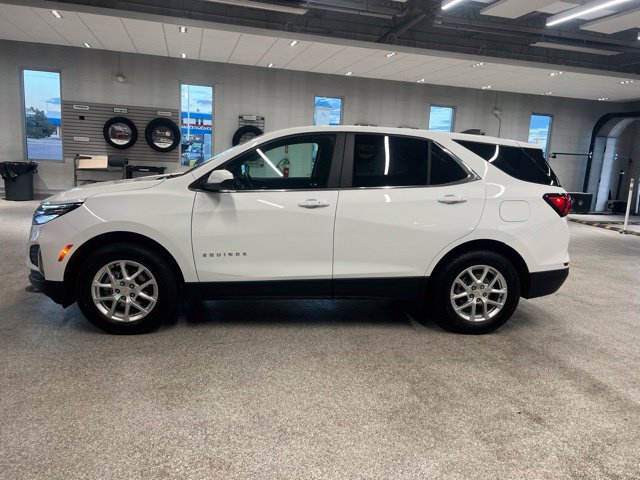 Used 2024 Chevrolet Equinox LT AWD/4WD image 8