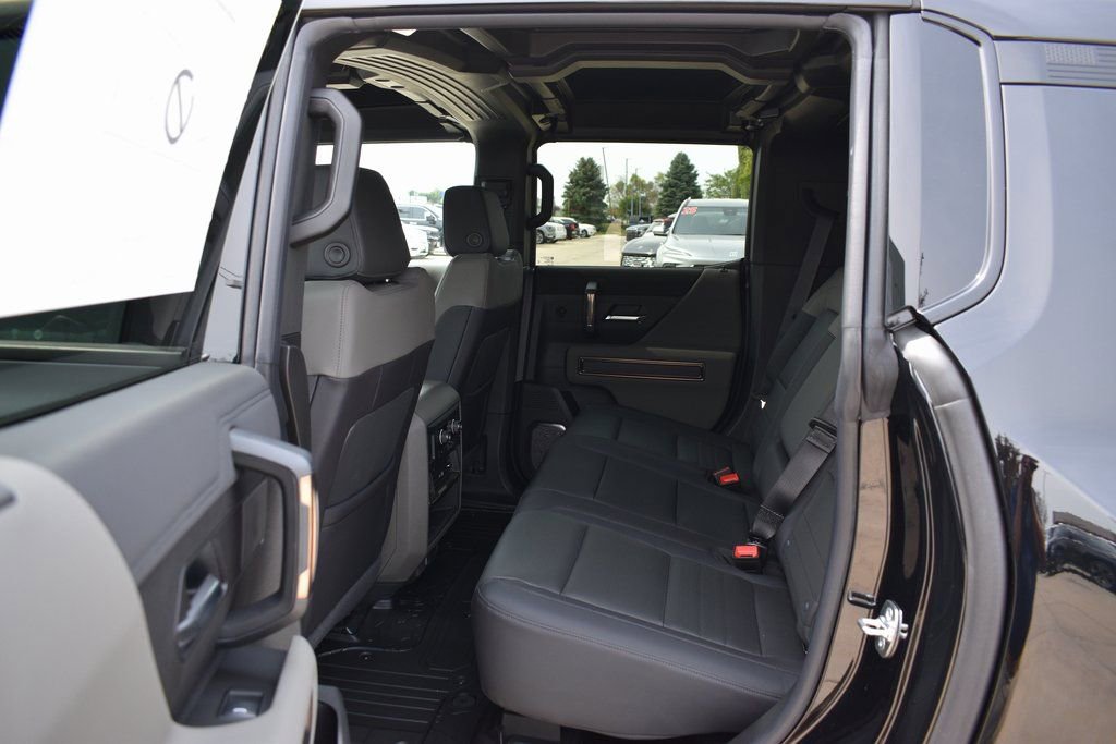 New 2025 GMC Hummer EV 2X image 15