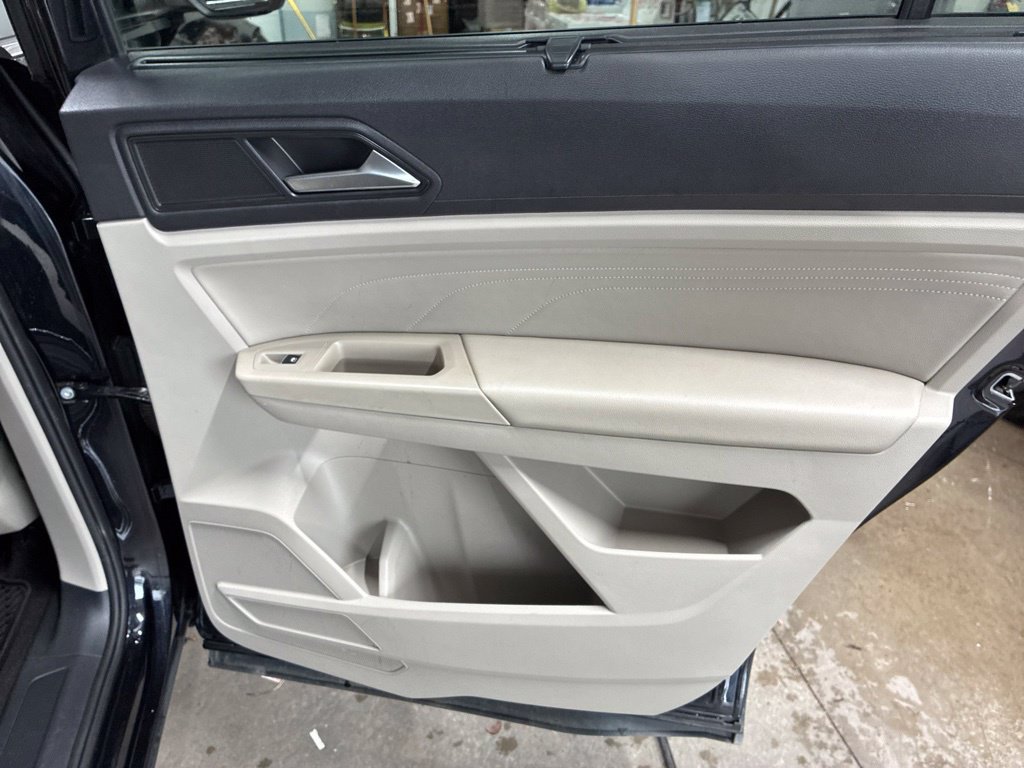 Used 2022 Volkswagen Atlas SE AWD/4WD image 63