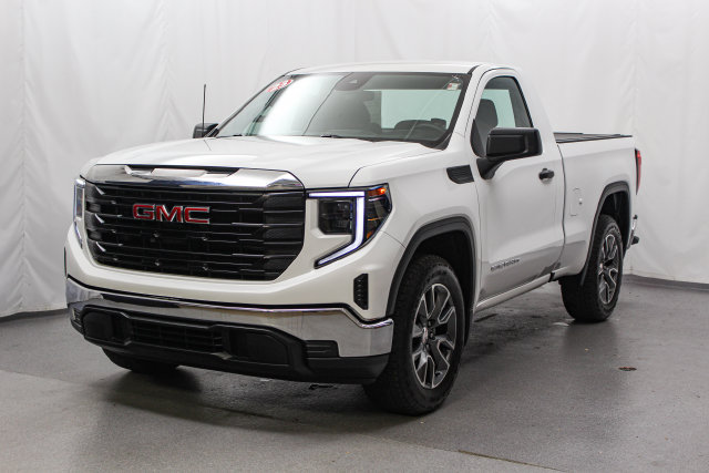 Used 2023 GMC Sierra 1500 Pro w/ Trailering Package RWD image 5