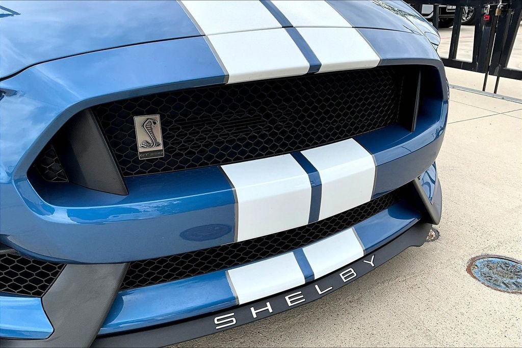 Used 2019 Ford Mustang Shelby GT350 w/ Technology Package image 33