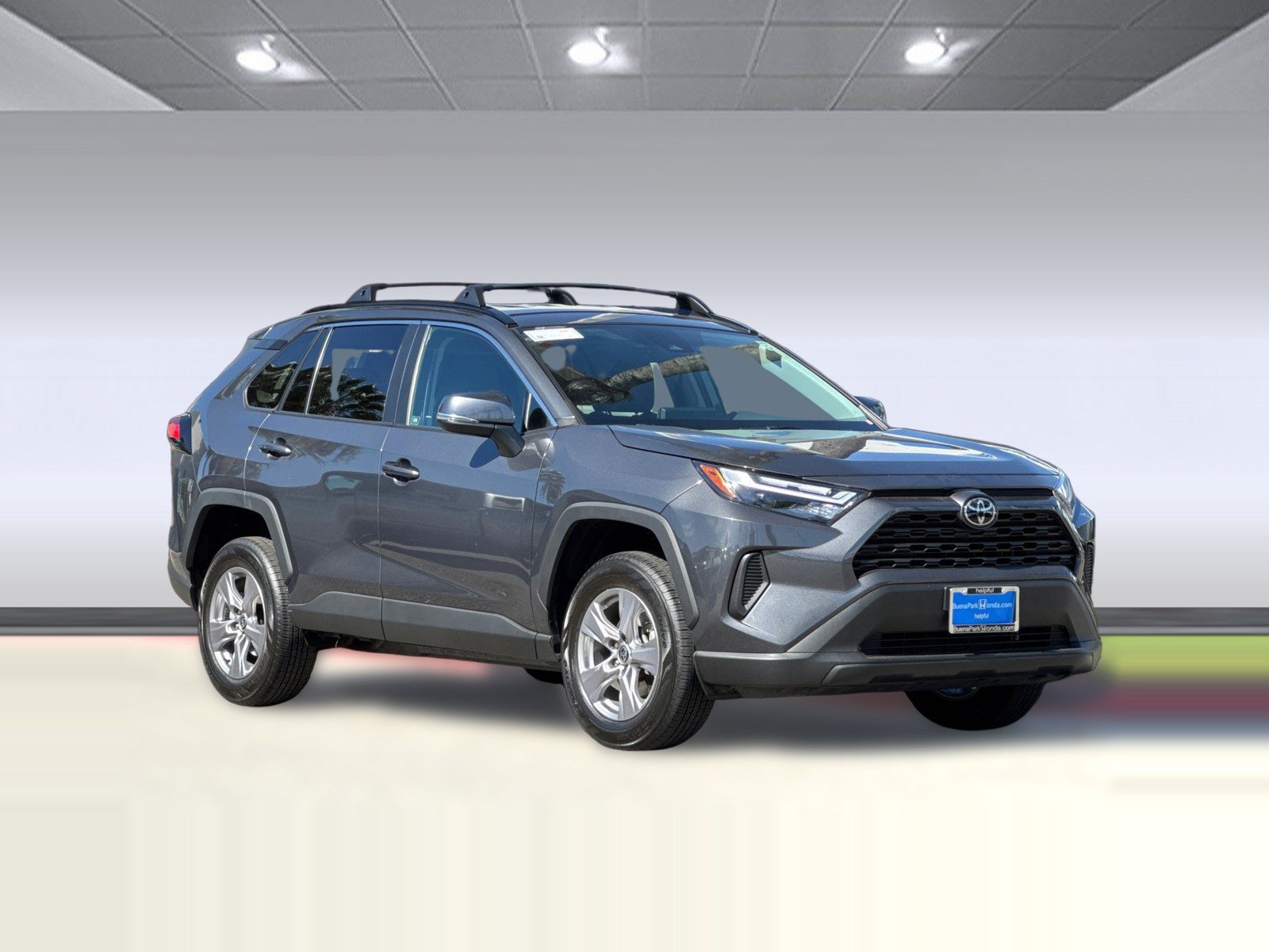 Used 2025 Toyota RAV4 XLE FWD image 7