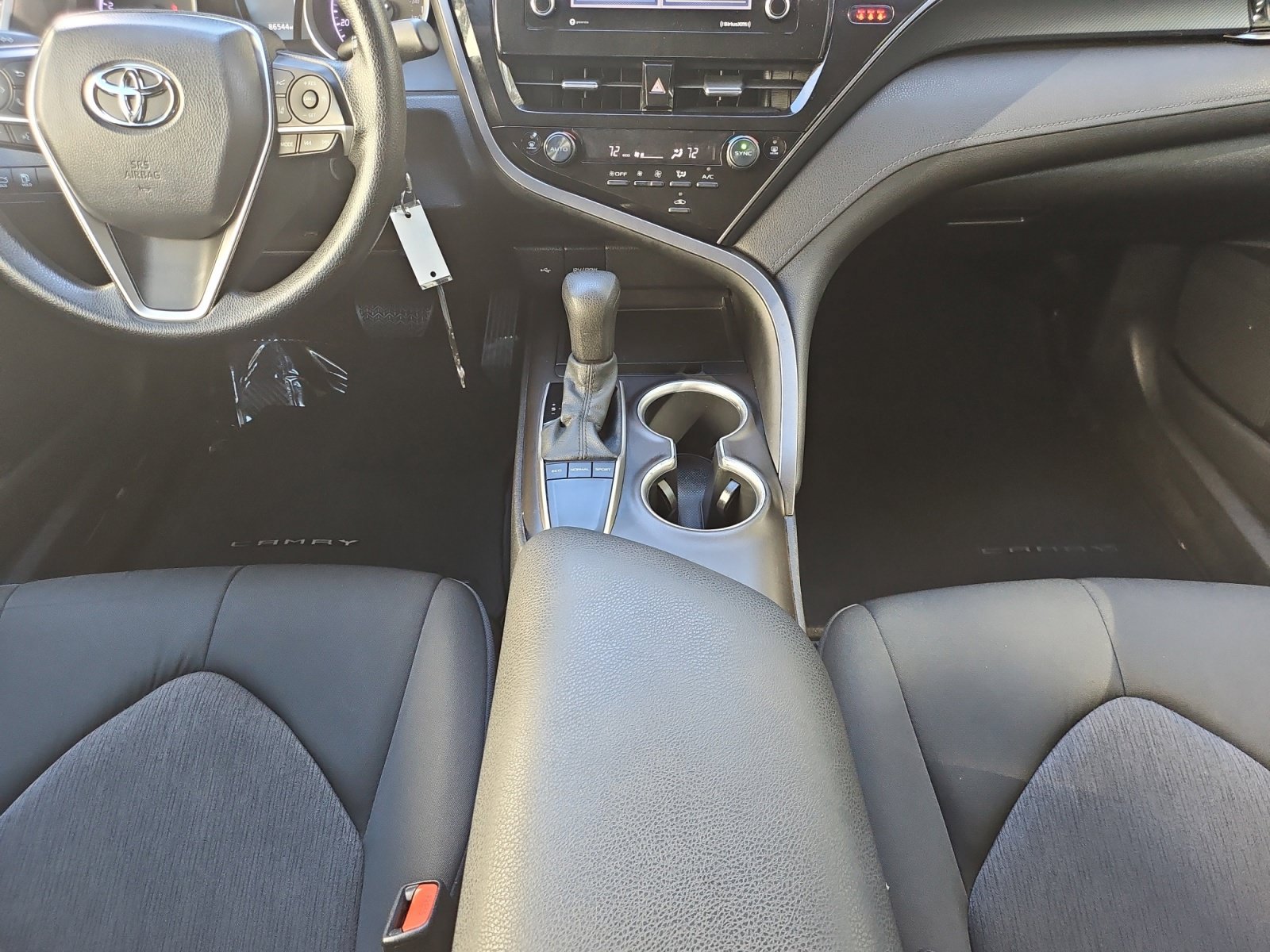 Used 2022 Toyota Camry LE FWD image 29