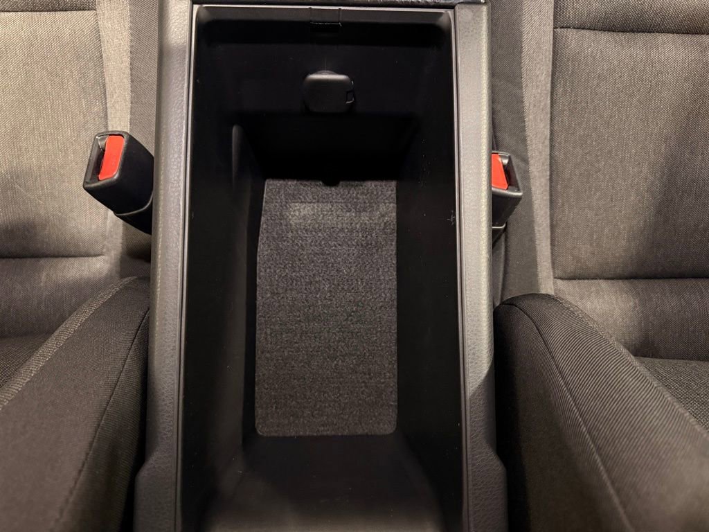 Used 2025 Toyota Camry LE image 25