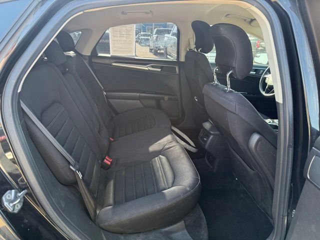 Used 2013 Ford Fusion SE FWD image 20