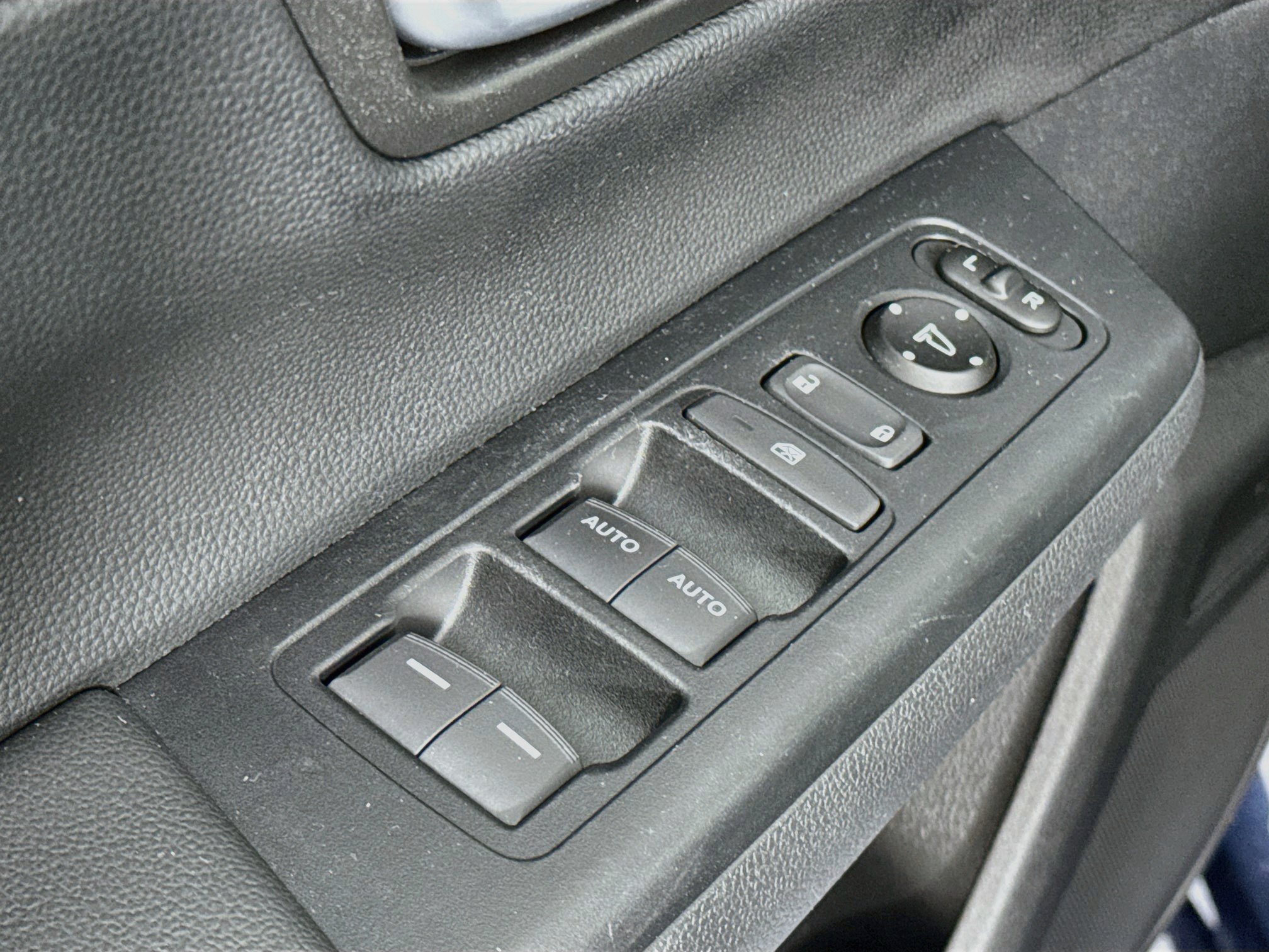 Certified 2024 Honda CR-V EX image 17